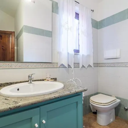 Schoene Ferienwohnung In Und Meerblick * Cala Gonone
